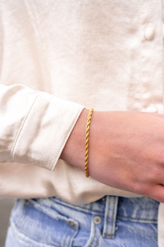 Luxe Gold Rope Bracelet