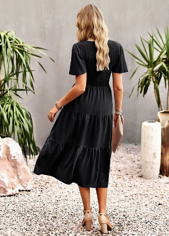 Women's Short Sleeve Round Neck Waist Tiered Dress