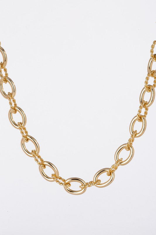 Bold chain necklace - gold