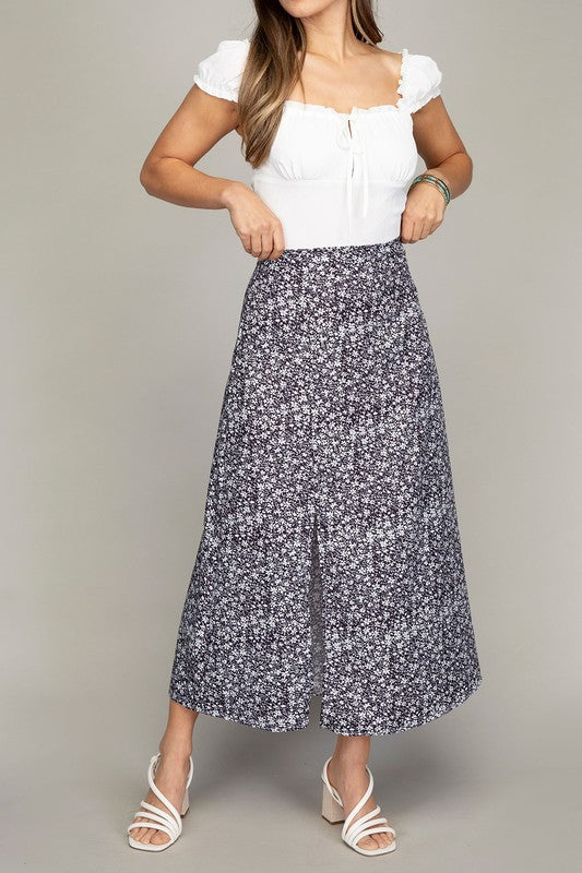 Floral midi skirt with slit